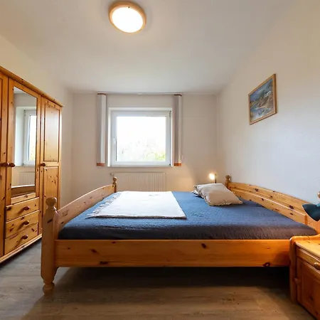 Lilli Marleen 7-03 Apartment