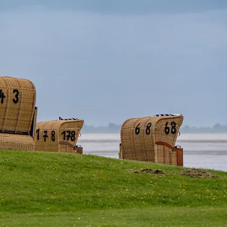 Lilli Marleen 7-03 Apartment